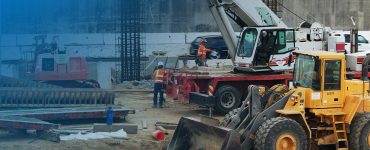 How Heavy Civil Construction Teams Use Technology to Boost Field Productivity [Webinar]